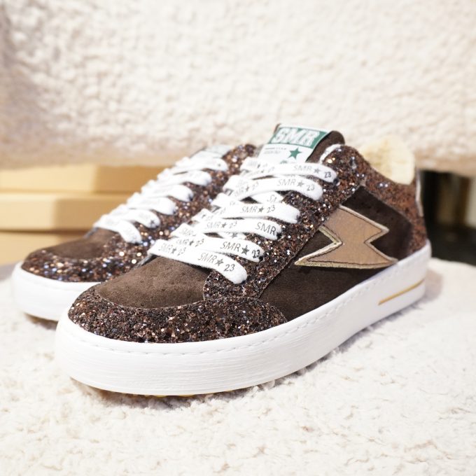 Tennis Noubar marron SMR