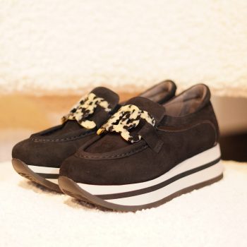 Mocassin compensé noir Sotfwaves CARINE